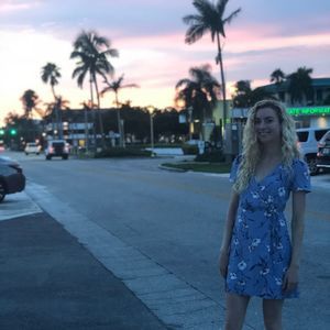 Meet your Posher, Emily